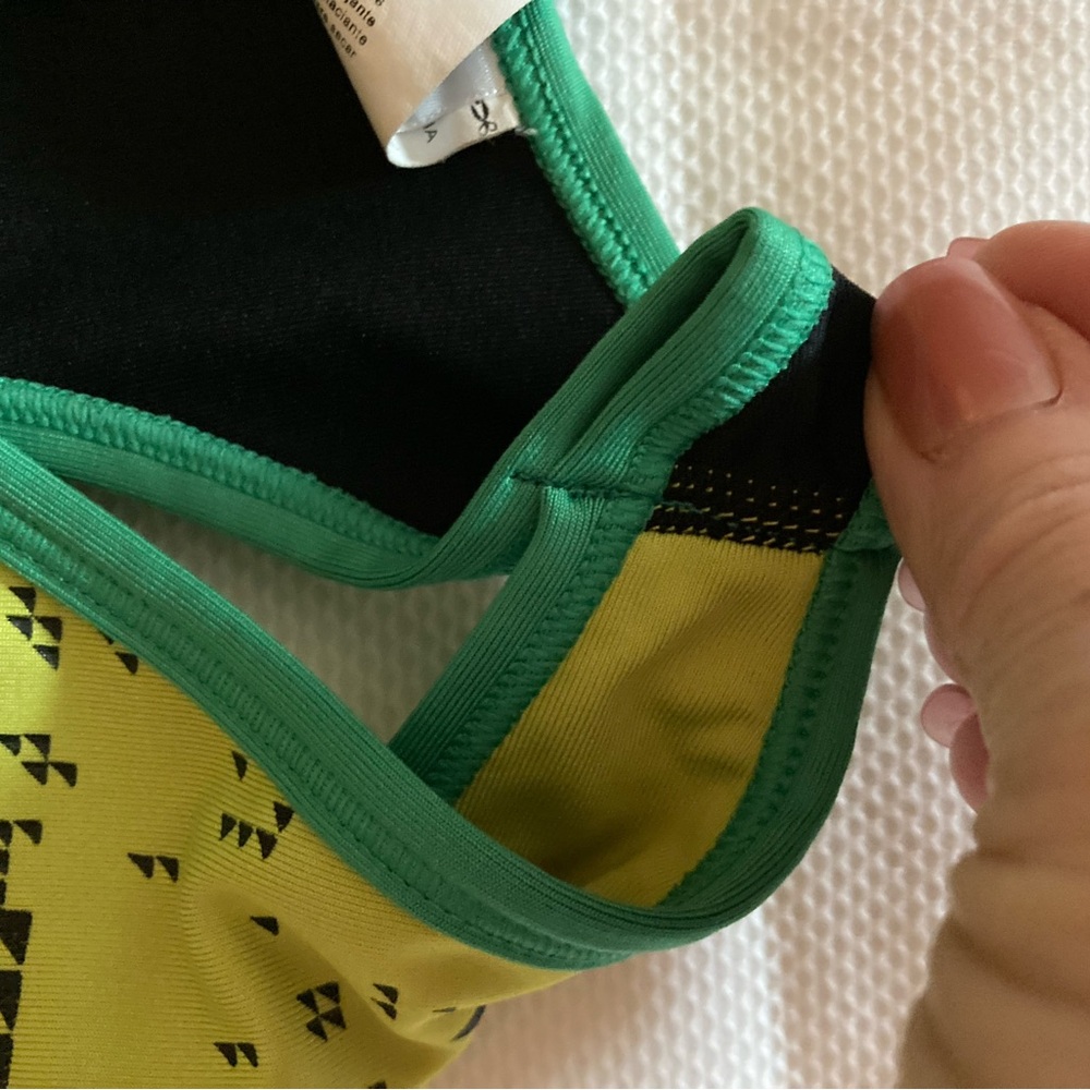 Zumba®️ vintage V bra Size XL - Picture 4 of 4
